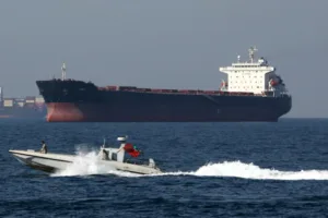 iran-ormuz-tanker